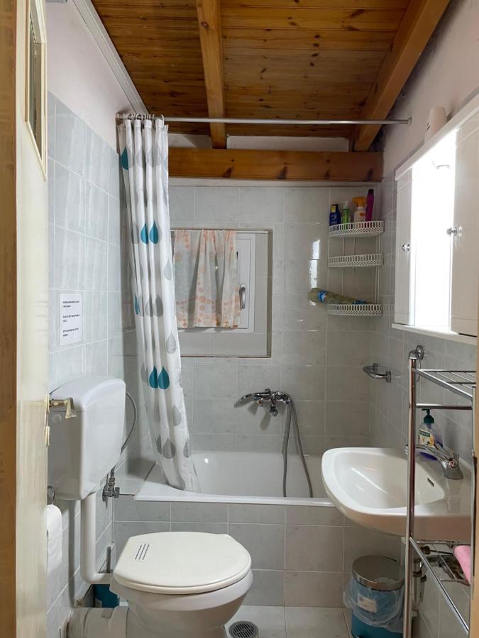 Apartament Maria'S Haus In Artemida Zewnętrze zdjęcie