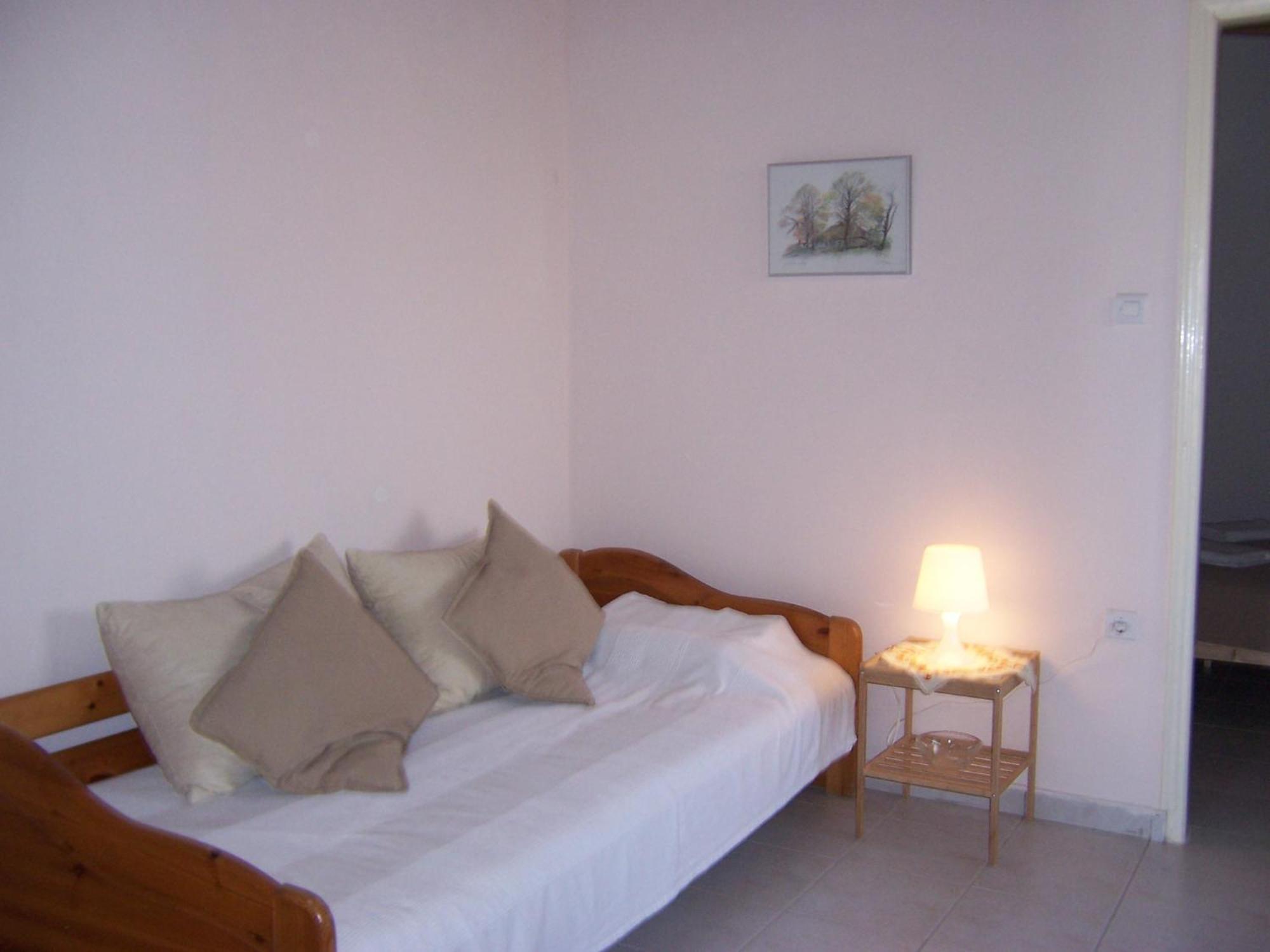 Apartament Maria'S Haus In Artemida Zewnętrze zdjęcie