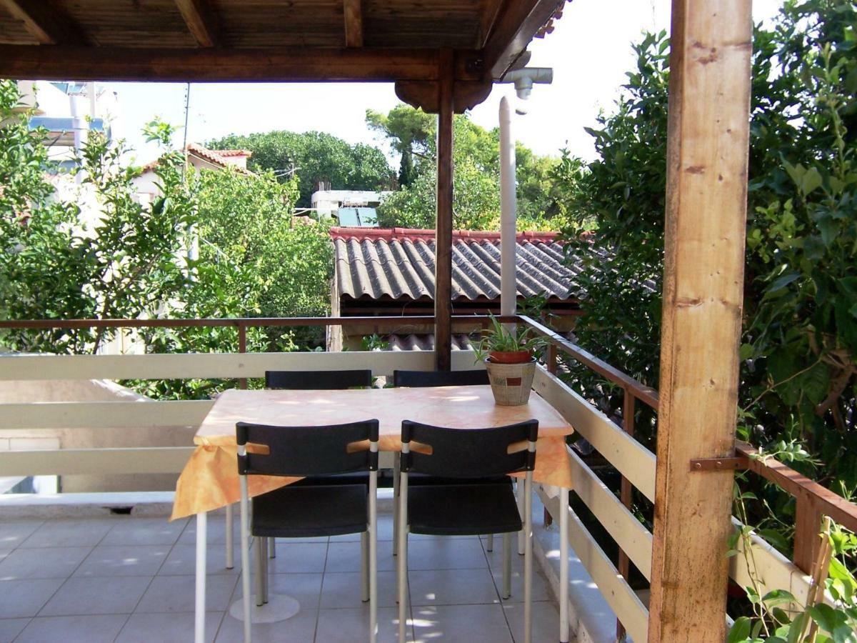 Apartament Maria'S Haus In Artemida Zewnętrze zdjęcie